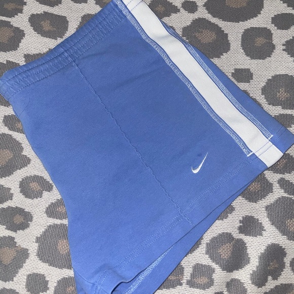 Vintage Nike Sweat Short - Picture 2 of 4